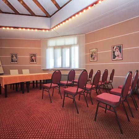 Hotel I Diamanti Garlasco Bagian luar foto